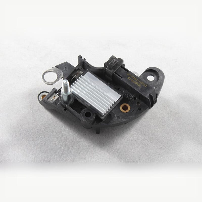 Punto, Doblo, Alfa 145, 146, 147 Konjektör 12V Transpo