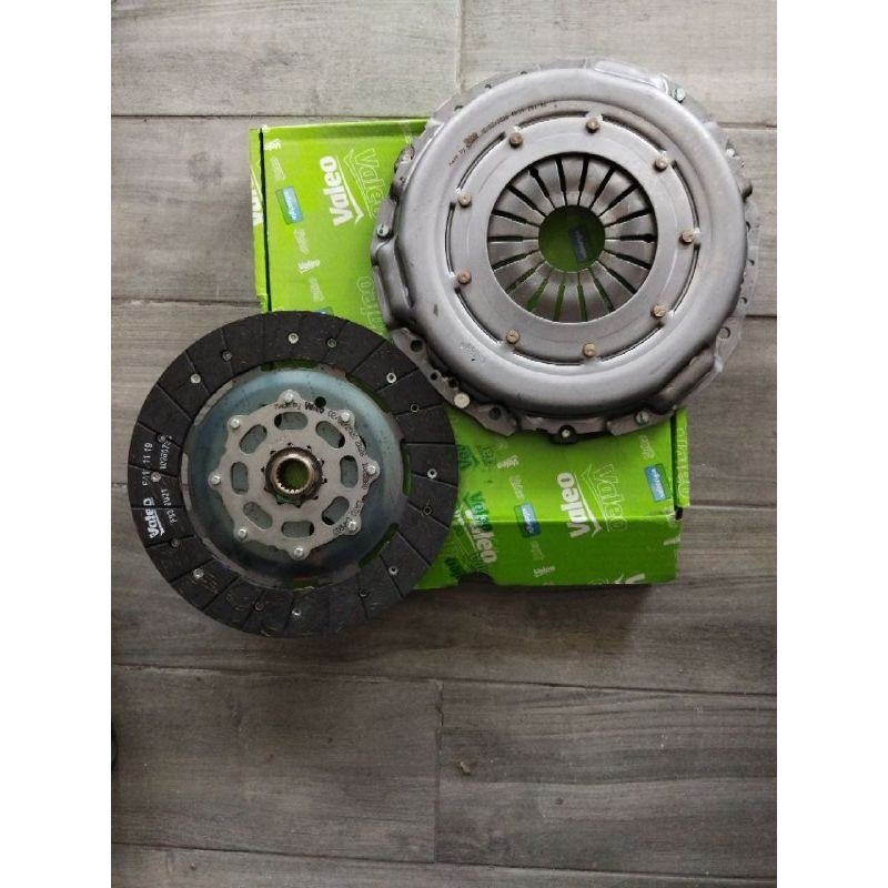 Alfa 147 1.9 JTD Debriyaj Seti Rulmansız Orijinal 71749477