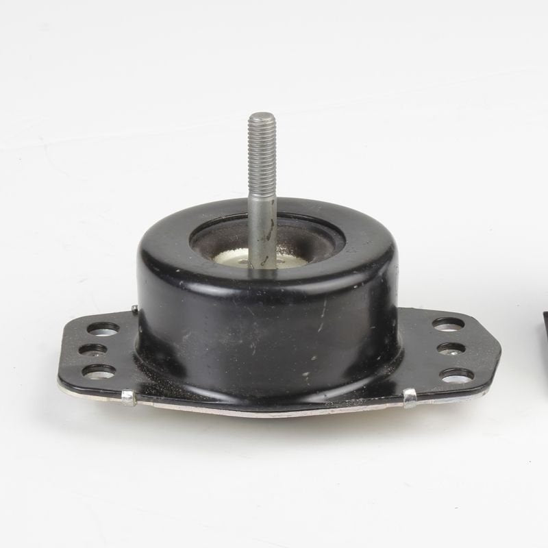 Motor Takozu Sağ Master 1 - 2 2,5/2,8 1,9Dtı 2,5D